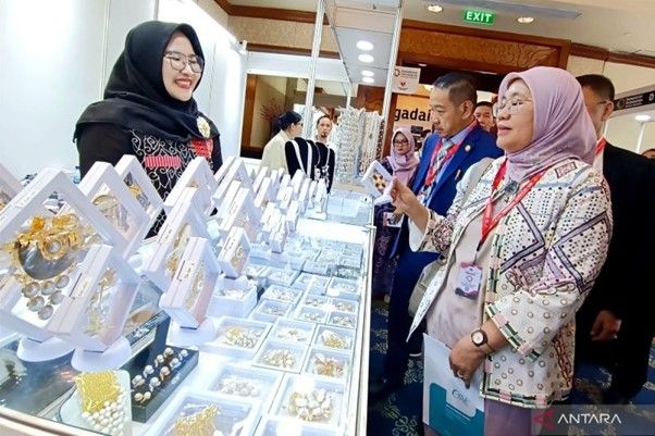 รายงาน โอกาสและกลยุทธ์สำหรับผู้ส่งออกไทยในตลาดอัญมณีและเครื่องประดับของอินโดนีเซีย