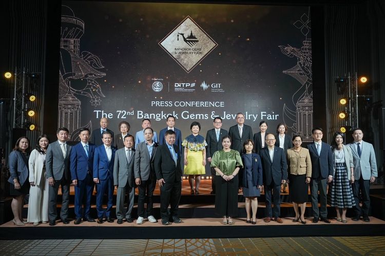 พาณิชย์เตรียมจัด “บางกอกเจมส์ 
ครั้งที่ 72” ยิ่งใหญ่สมศักดิ์ศรีแฟร์อัญมณีและเครื่องประดับระดับโลก
