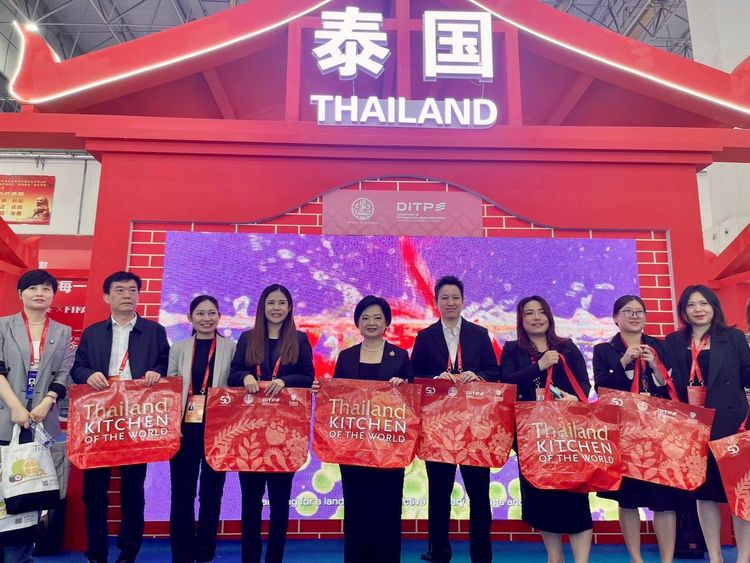 กรมส่งเสริมการค้าระหว่างประเทศ (DITP) เข้าร่วมงานแสดงสินค้า China (Luohe) Food Expo ครั้งที่ 23
ณ เมืองลั่วเหอ มณฑลเหอหนาน สาธารณรัฐประชาชนจีน พร้อมนำผู้ประกอบการกลุ่มสินค้าอาหาร 10 บริษัท เข้าร่วมจัดแสดงสินค้าแสวงหาความร่วมมือทางธุรกิจ